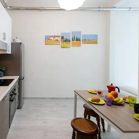 Stazione - Arno River Apartment Florenz Exterior foto